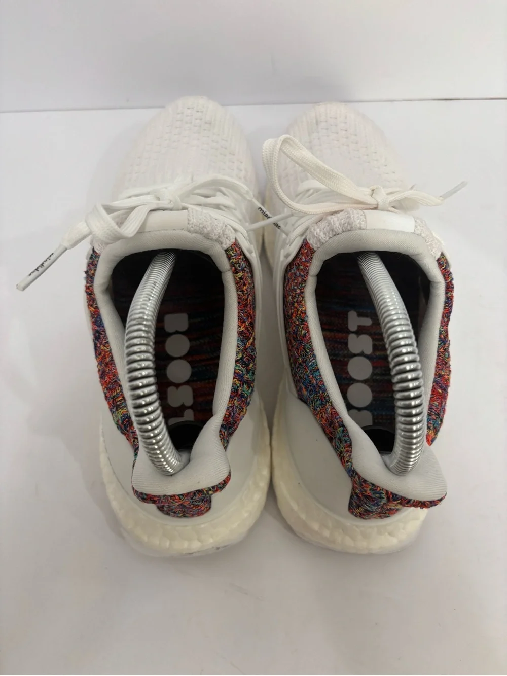 adidas ultraboost size 6.5 - Picture 5 of 9